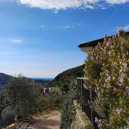 Holiday home Le Drupe