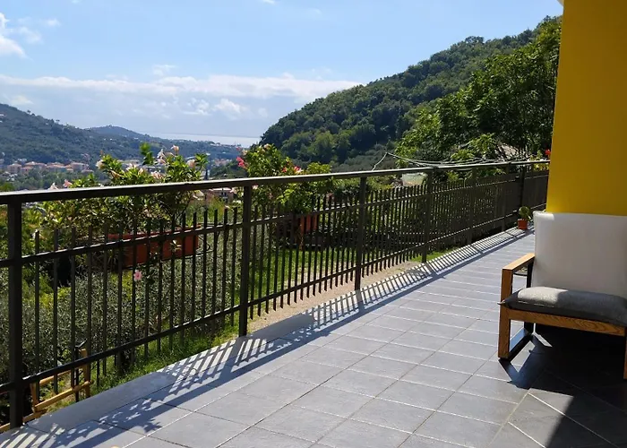 Le Drupe Nyaraló Chiavari